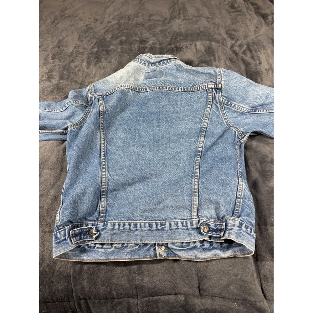 Vintage Levis Denim Trucker Jacket Light Wash Distressed Blue Mens Small 6241 - Picture 7 of 8